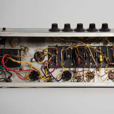 Fender  Vibro-Champ AA-764 Tube Amplifier (1969), ser. #A-27933. image 6