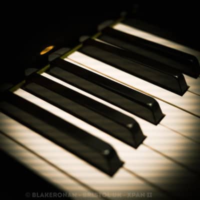 Yamaha u3 upright piano 19XX - Black Perfect Condition image 17