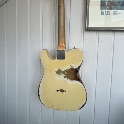 Fender  63  Telecaster Custom Shop Heavy Relic image 10
