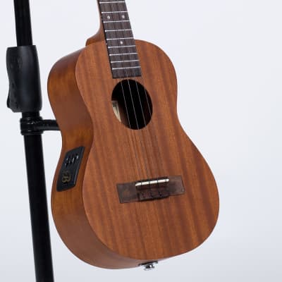 BeaverCreek BCUKEE-T Tenor Acoustic/Electric Mahogany Ukulele, Bag Included for sale