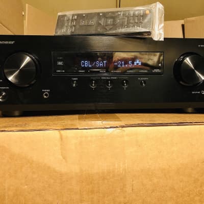 Pioneer VSX-834 7.2 Channel 4K HDR Network Receiver with Bluetooth