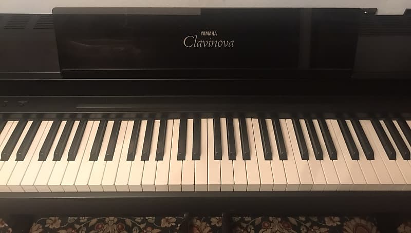 電子ピアノ Clavinova CLP300 限定値引き】ヤマハ クラビノーバ CLP-300 電子ピアノ - メルカリ