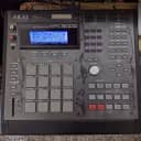 Akai MPC3000 Sampler/Sequencer, Limited Edition, 3.50 OS and new LCD