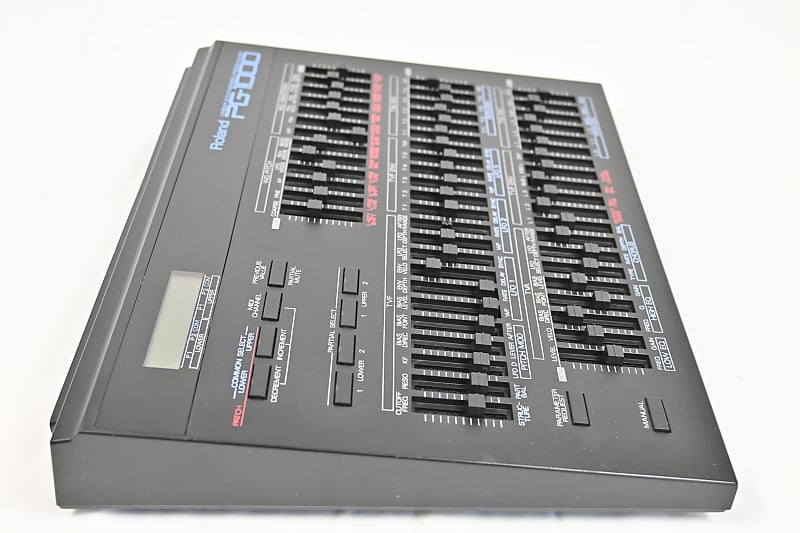 Roland PG-1000 Linear Synthesizer Programmer