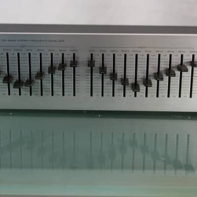 Realistic 10 Band Stereo Frequency Equalizer model 31-2005 - égaliseur vintage image 4