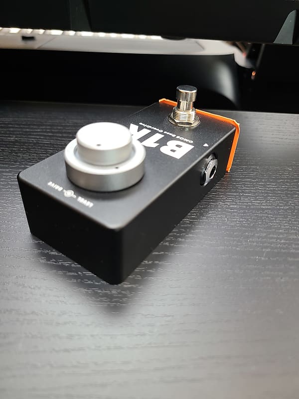 Darkglass Electronics Microtubes B1K CMOS Bass Overdrive