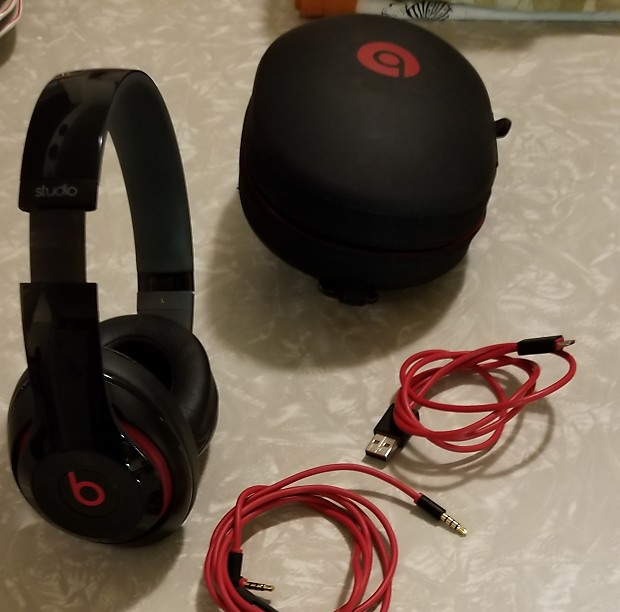 Beats by Dre Beats Studio L5013 2014 Black/Red