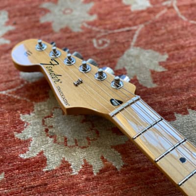 Lefty 2012 MIM Fender Standard Stratocaster image 4