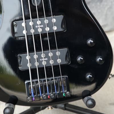 Yamaha RBX375 Electric Bass Guitar, 5 string Black image 3