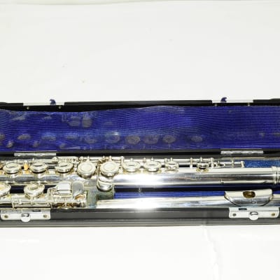 Yamaha YFL31 Silver Head Tube Flute RefNo 3643 image 1