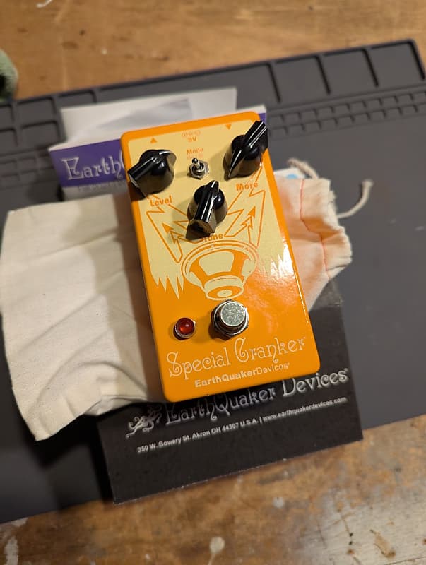 EarthQuaker Devices Special Cranker