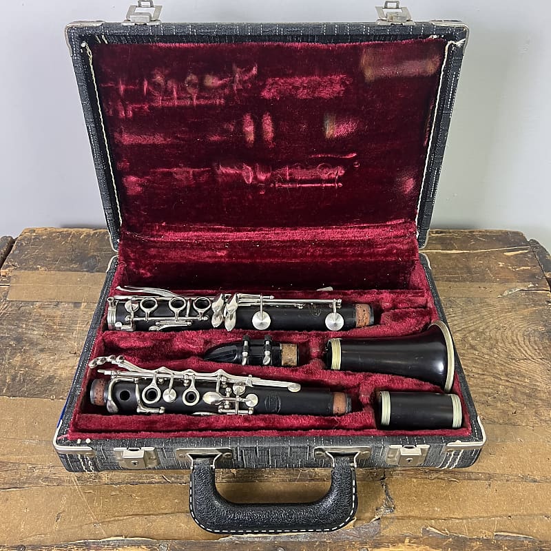 A 2024 fontaine clarinet