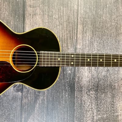 Gibson LG 3/4 Acoustic Guitar (Las Vegas,NV)  (STAFF_FAVORITE) image 2