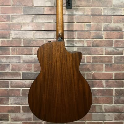 Taylor 324ce Grand Auditorium All Mahogany V-Class Acoustic-Electric Guitar Left-Handed image 7