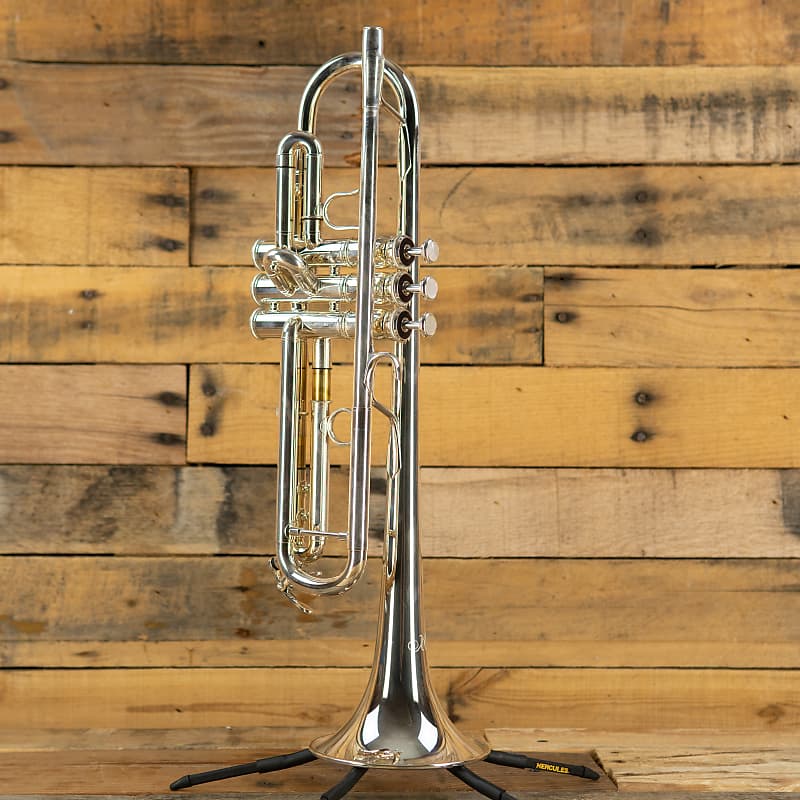 Jupiter XO 1600IS Professional Bb 3-valve Trumpet - Silver-plated image 1