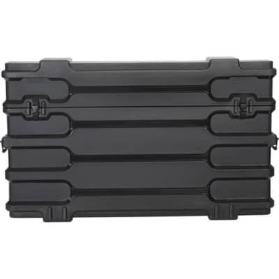 Gator Rotationally Molded Case for Transporting LCD/LED Screens Between 27" - 32" GLED2732ROTO image 3