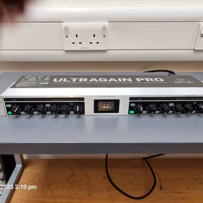 Behringer: MIC2200 Ultragain Pro - User review - Gearspace