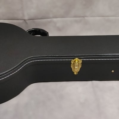 Pre-war Gibson 5-String Banjo Case
