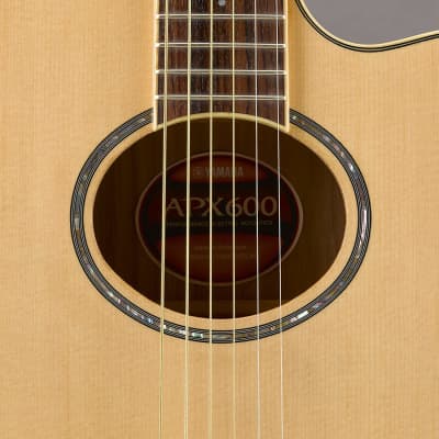 Yamaha APX600 Thinline Acoustic Guitar with Electronics Natural image 5