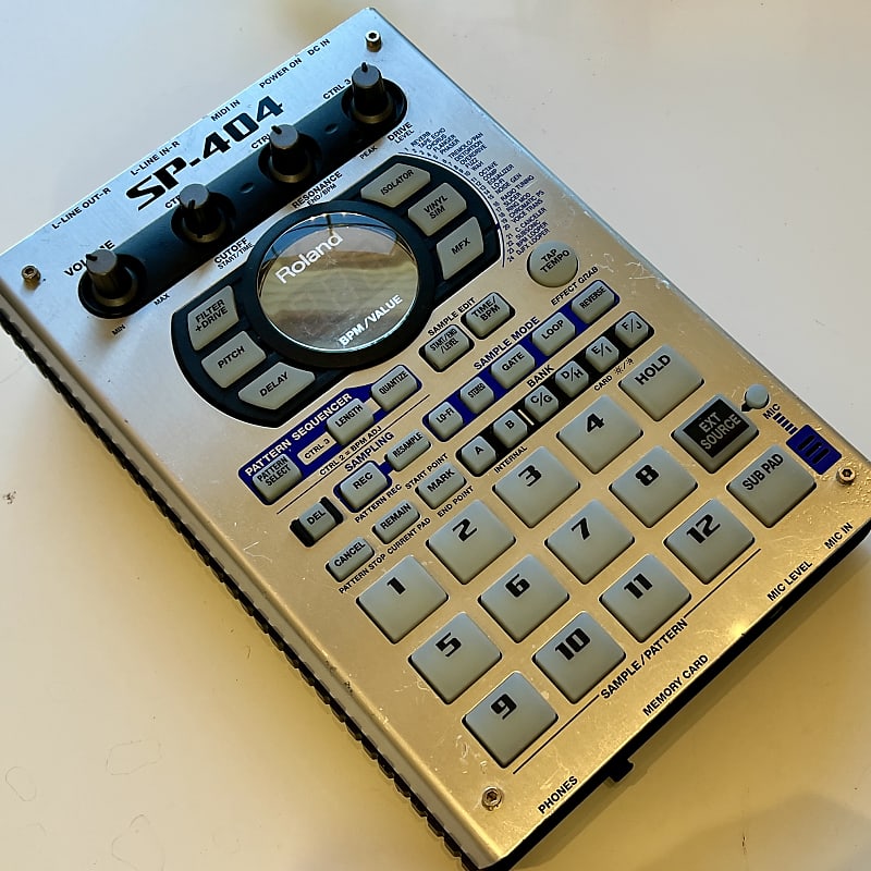 Roland SP-404 Sampler 2005 - 2008 - Silver | Reverb