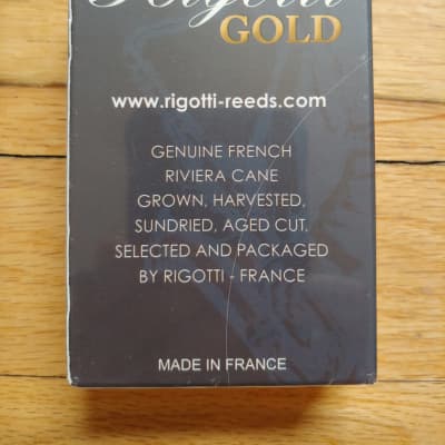 Rigotti Gold Tenor Sax Reeds Size 4 Strong - Unopened Box of 10 image 2
