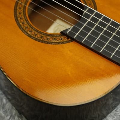 Vintage 1970's made Yamaha  C-150 High quality Classical Guitar Made in Japan image 3