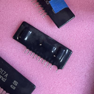 Roland 80017A Juno 106 Juno-106 / MKS-30 / GR-700 voice chip - Not Working