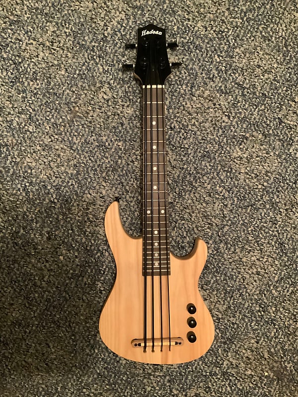 Hadean Uke Bass 2021 Natural Reverb