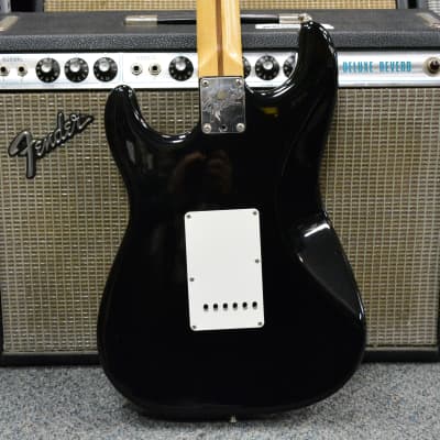 Fender Eric Clapton Artist Series Stratocaster with Lace Sensor Pickups 1991 - 2000 - Black image 4