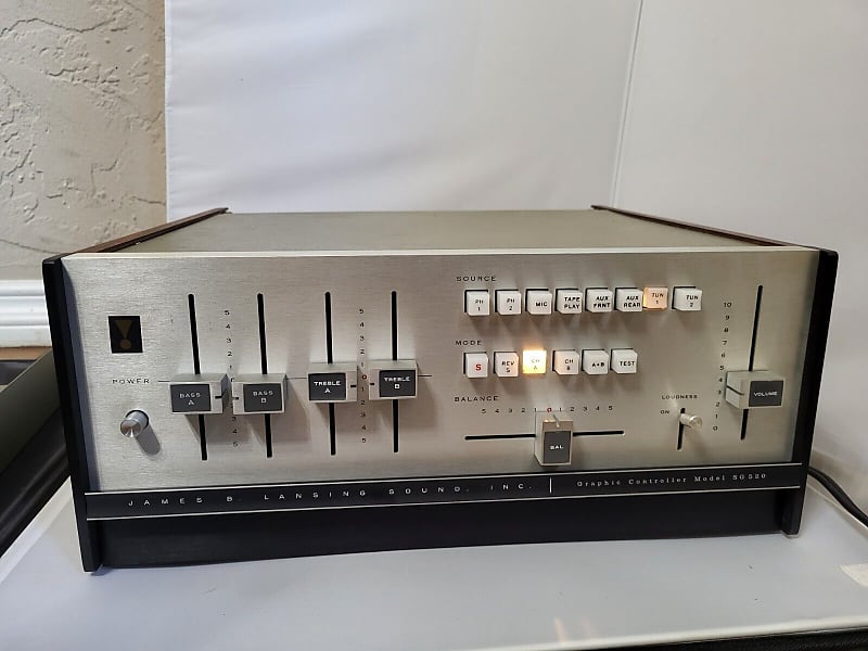 Vintage JBL SG520 James Lansing Sound Inc Stereo Preamplifier Graphic  Controller