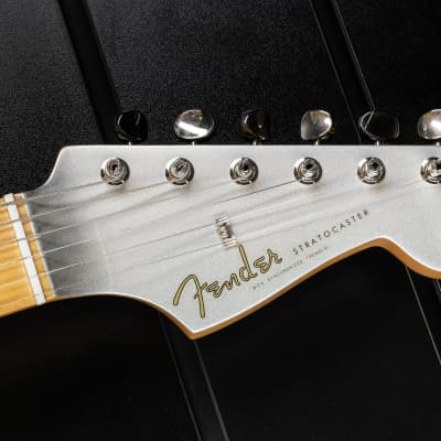 Fender H.E.R. Stratocaster MN - Chrome Glow - b-stock MX20185152 image 17