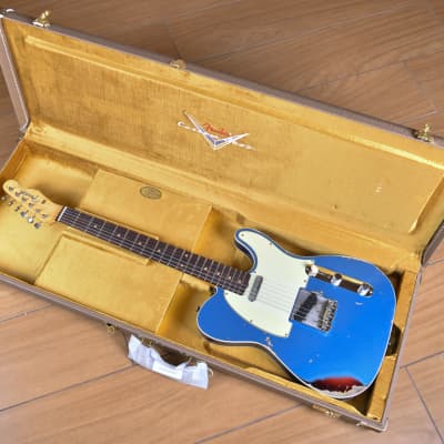 Fender Custom Shop Limited Edition '60 Telecaster Heavy Relic Aged Lake Placid Blue Over 3 Color Sunburst image 7