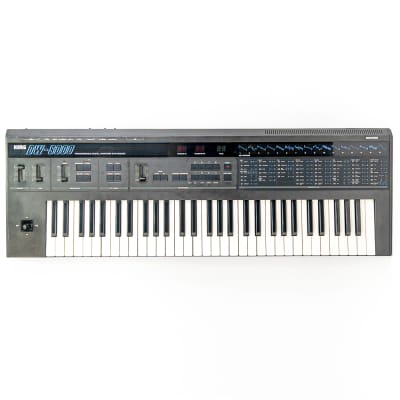 Korg DW-8000 8-Voice 61-Key Synthesizer w/ Case – Classic Digital/Analog Hybrid