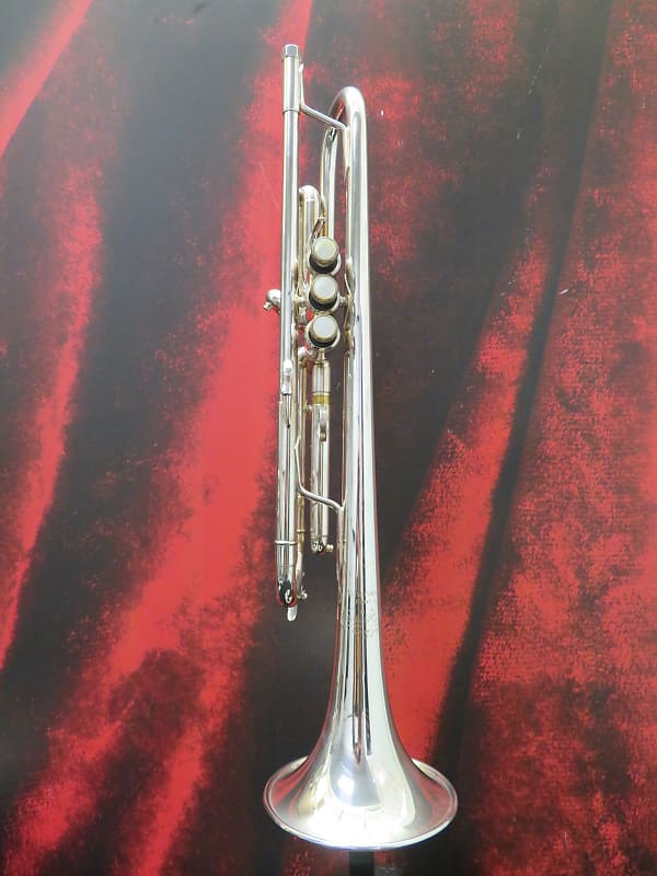 Vincent Bach Model 37 Stradivarius 1976 Silver | Reverb