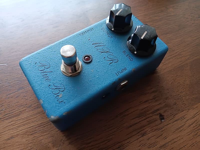 MXR Blue box
