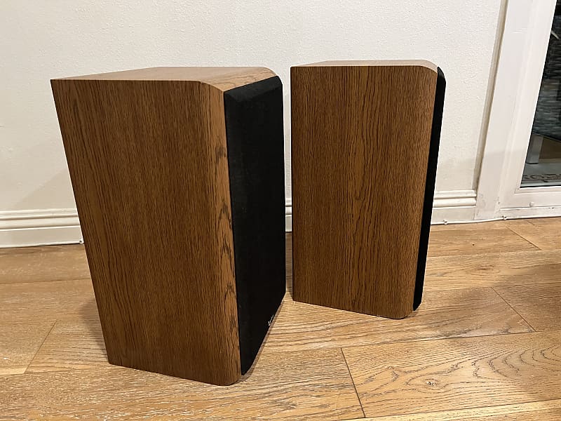 Infinity Reference TWO, one pair speaker in original box