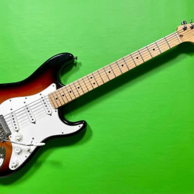 2011 Fender American Standard Stratocaster image 2