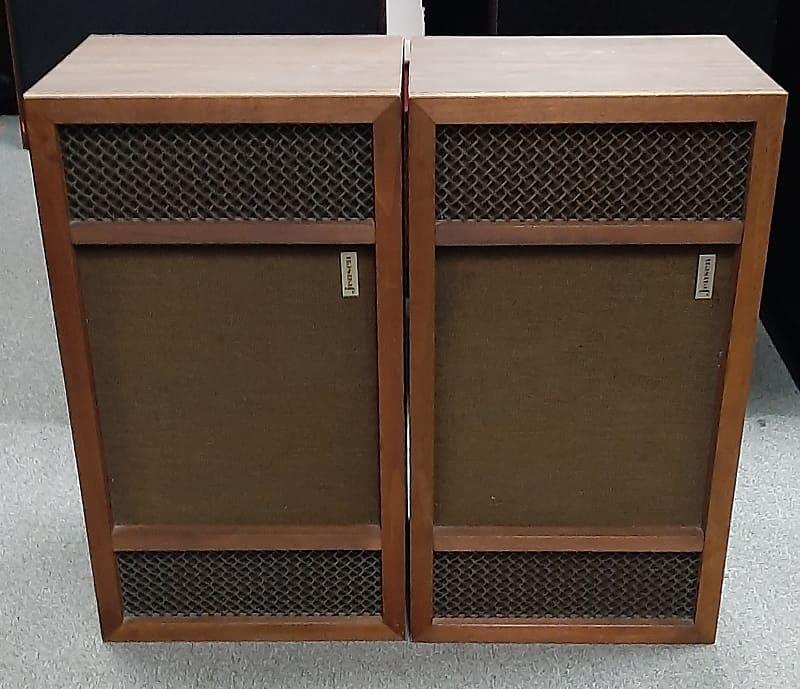 (2) Jensen TF-3B 3-Way Speakers