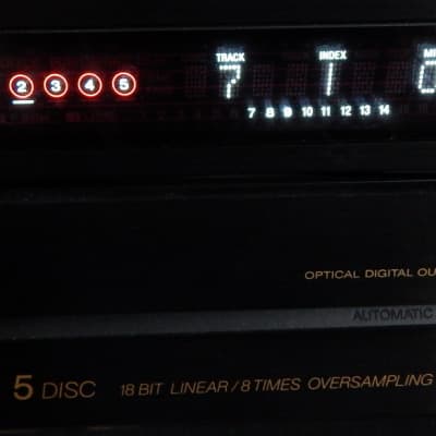 Sony CDP-C705 older 5 disc cd player image 3