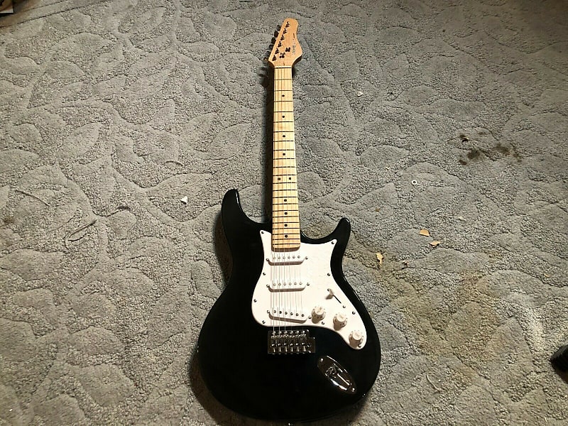 BEHRINGER IAXE 393 ベリンガー　ストラトタイプ behringer IAXE 393 USB Strat Style Electric Guitar Black | eBay