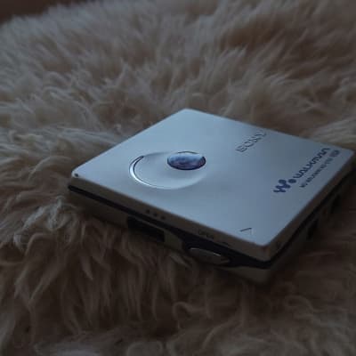 SONY MZ-E707 Portable MiniDisc Player Purple Tested Working with remote mdlp image 5