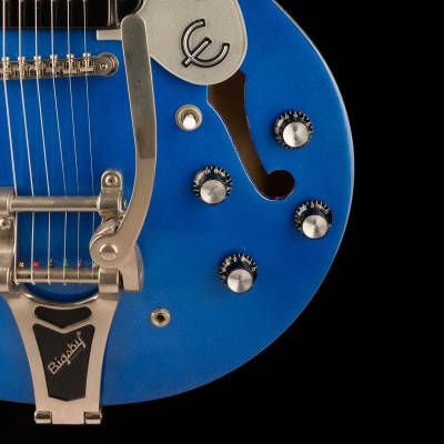 Used Epiphone Limited Edition Riviera Custom P93 Royale Chicago Blue Pearl with Gig Bag image 9