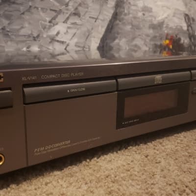 JVC Vintage JVC XL-V 141 CD player 80s image 2