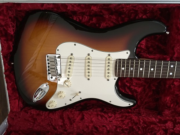 Fender stratocaster 60th clearance anniversary diamond edition