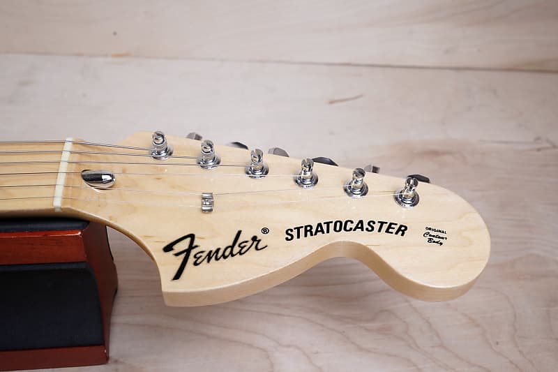 FENDER JAPAN ST72EX-66US Stratocaster