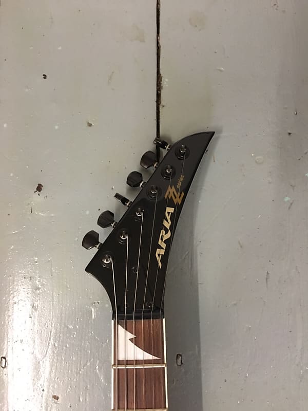 Aria ZZ 2-BLK Black | Reverb