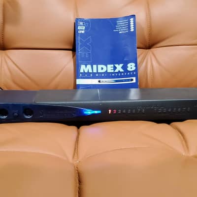Steinberg Midex 8 USB MIDI interface + manual cable midex8
