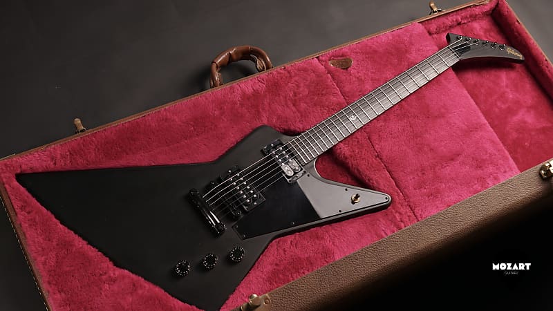 Gibson Explorer Gothic | Reverb
