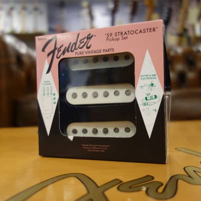 Fender Pure Vintage '59 Strat Pickup Set, Vintage White (3) for sale