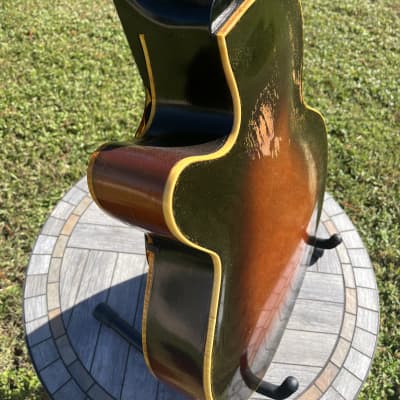 Montgomery Ward Gibson arch top copy 1930s-1950s - Tea burst image 10